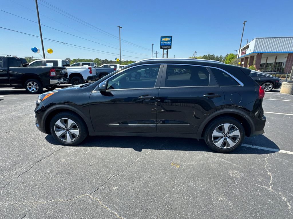 Used 2022 Kia Niro LX FWD image 9