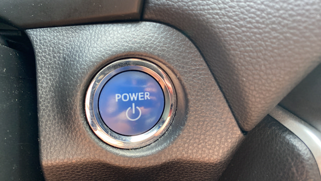Used 2019 Toyota RAV4 XSE AWD/4WD image 22