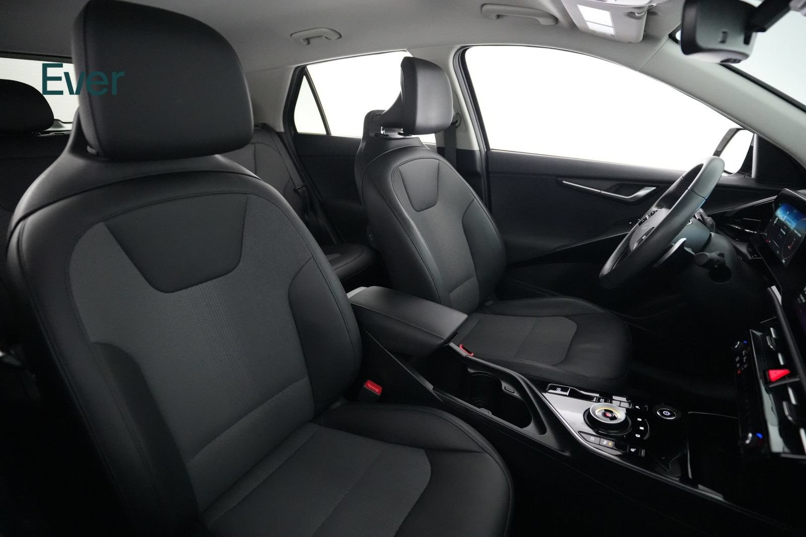 Used 2024 Kia Niro Wind FWD image 23