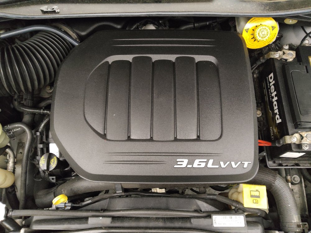 Used 2016 Dodge Grand Caravan SXT FWD image 30