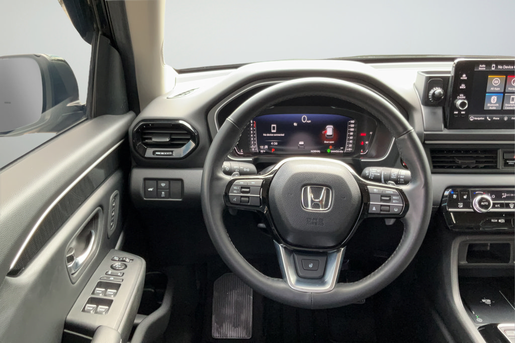 Used 2024 Honda Pilot Elite image 14