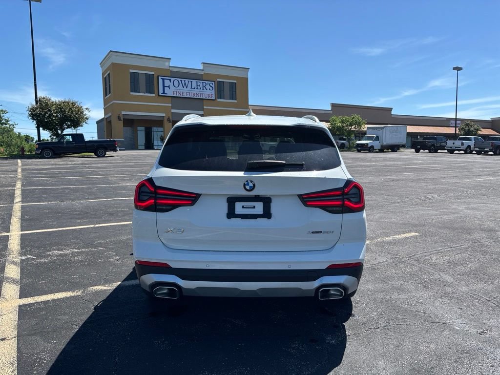 Used 2023 BMW X3 xDrive30i AWD/4WD image 6