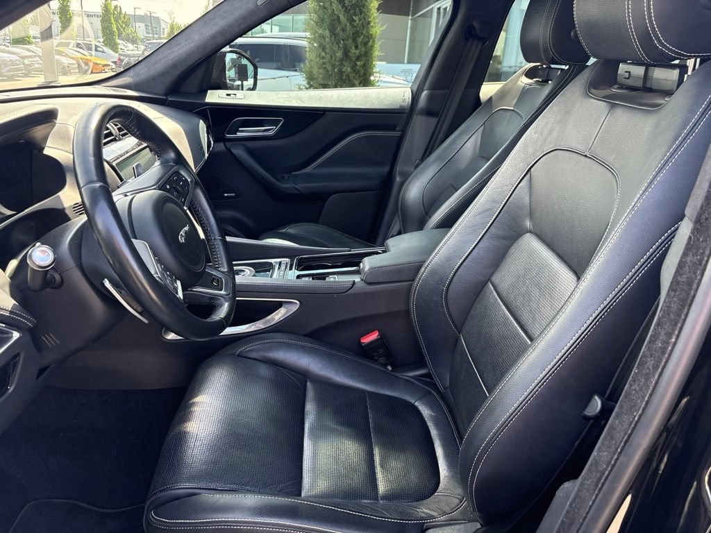 Used 2020 Jaguar F-PACE S AWD/4WD image 6