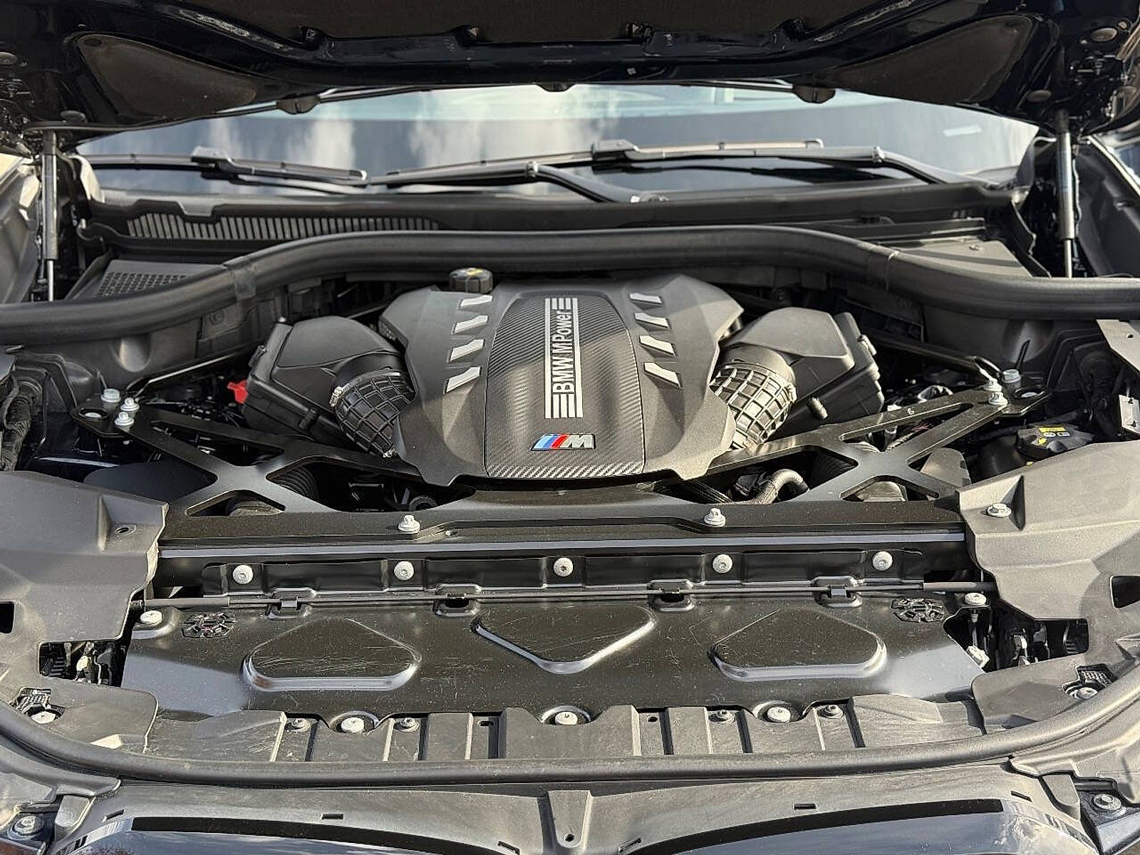 Used 2022 BMW X5 M w/ Competition Package 2 image 28