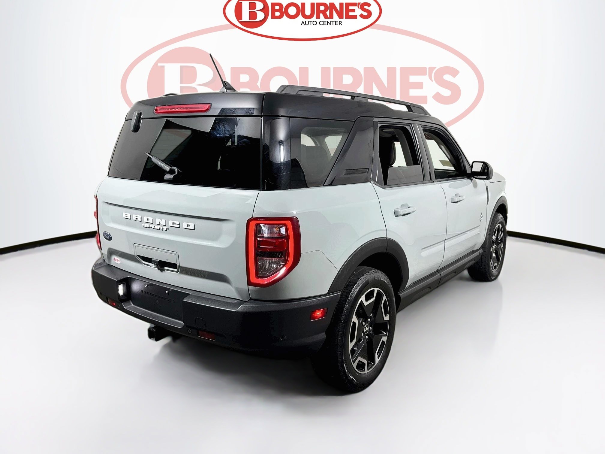 Used 2021 Ford Bronco Sport Outer Banks w/ Outer Banks Package AWD/4WD image 11