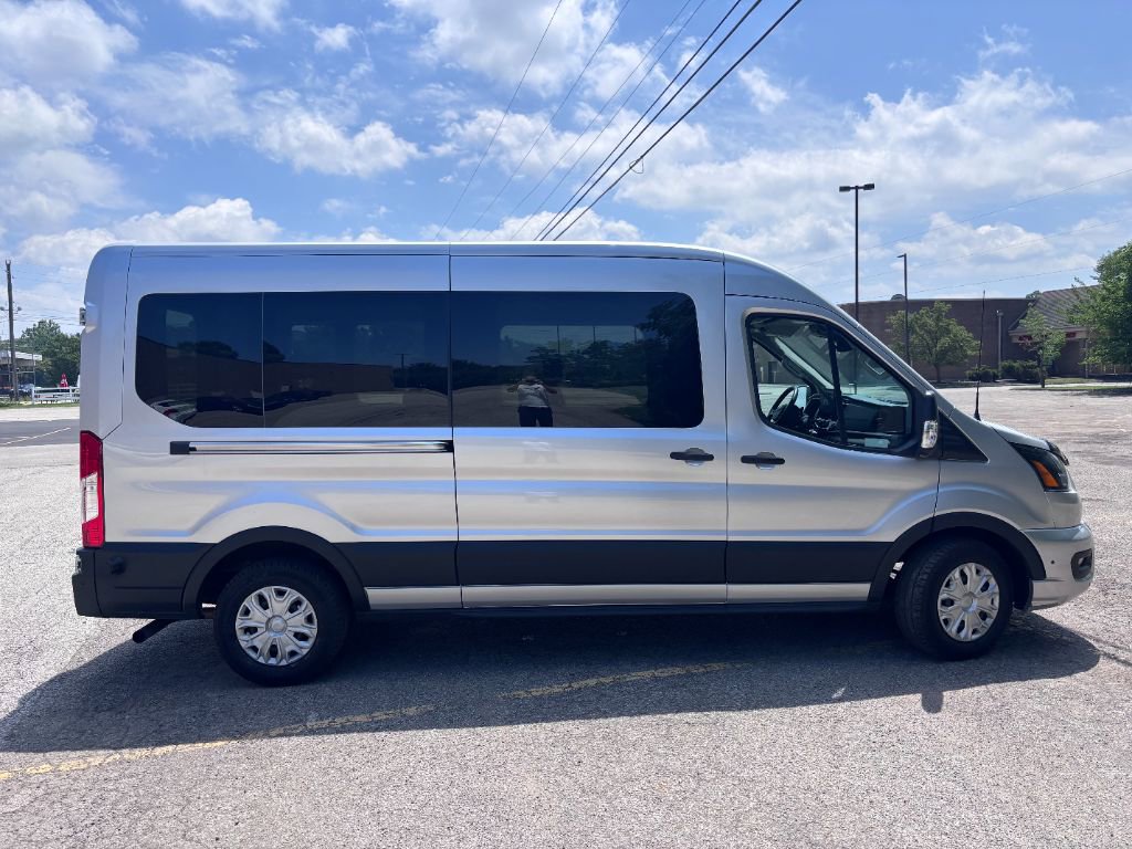 Used 2024 Ford Transit 350 XLT image 11