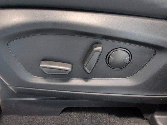 New 2026 Ford Explorer Active image 12