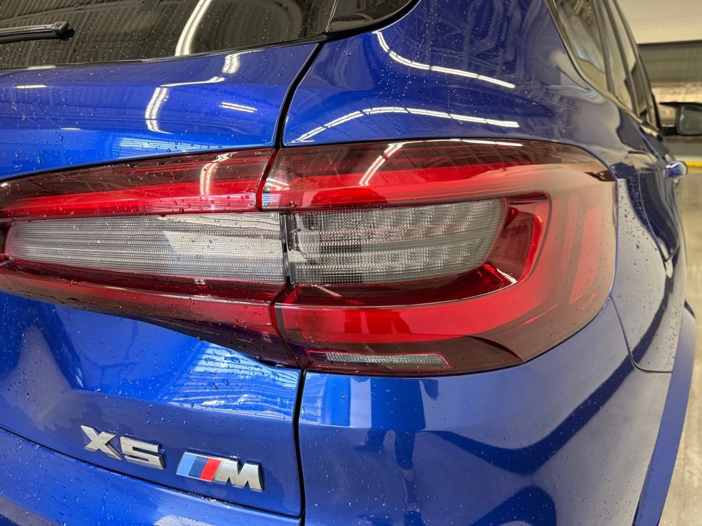 Used 2021 BMW X5 M w/ Executive Package AWD/4WD image 3