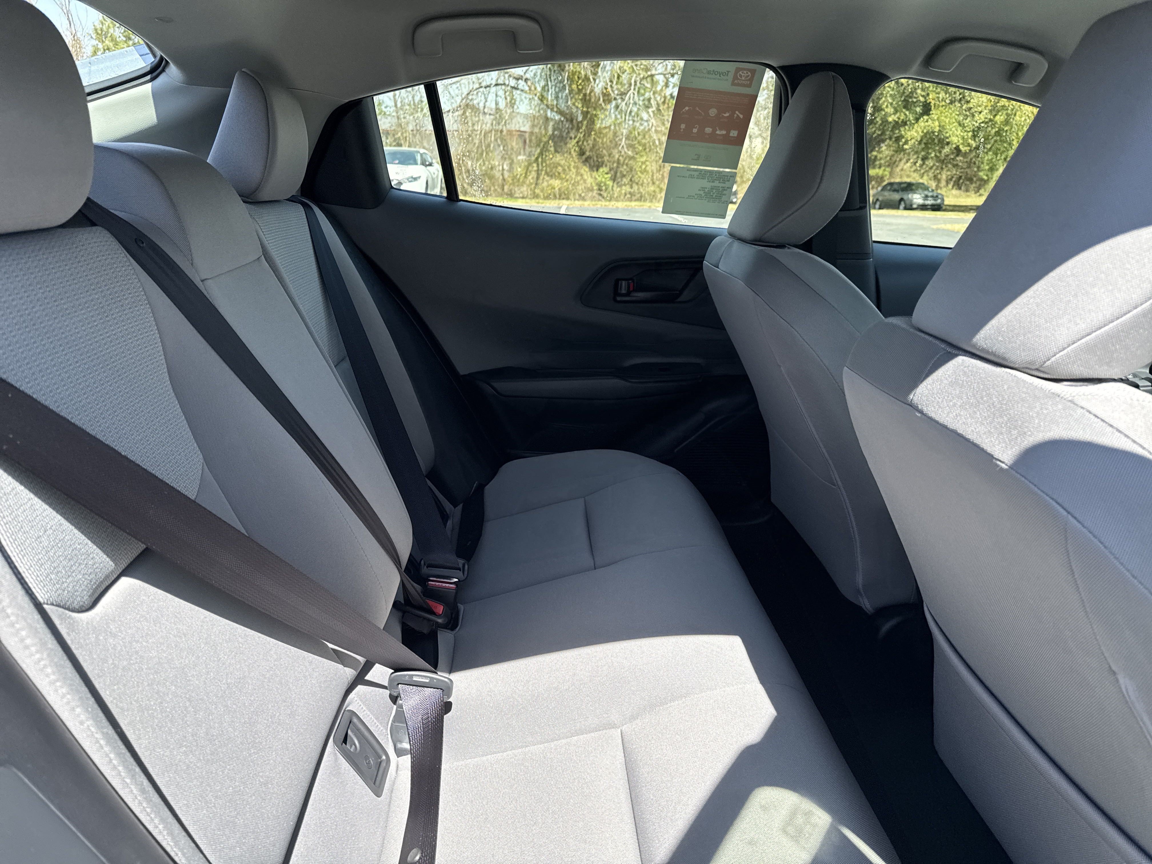 New 2024 Toyota Prius LE FWD image 27