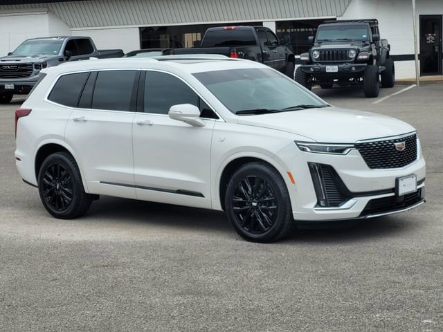Used 2022 Cadillac XT6 Premium Luxury w/ Platinum Package AWD/4WD image 1