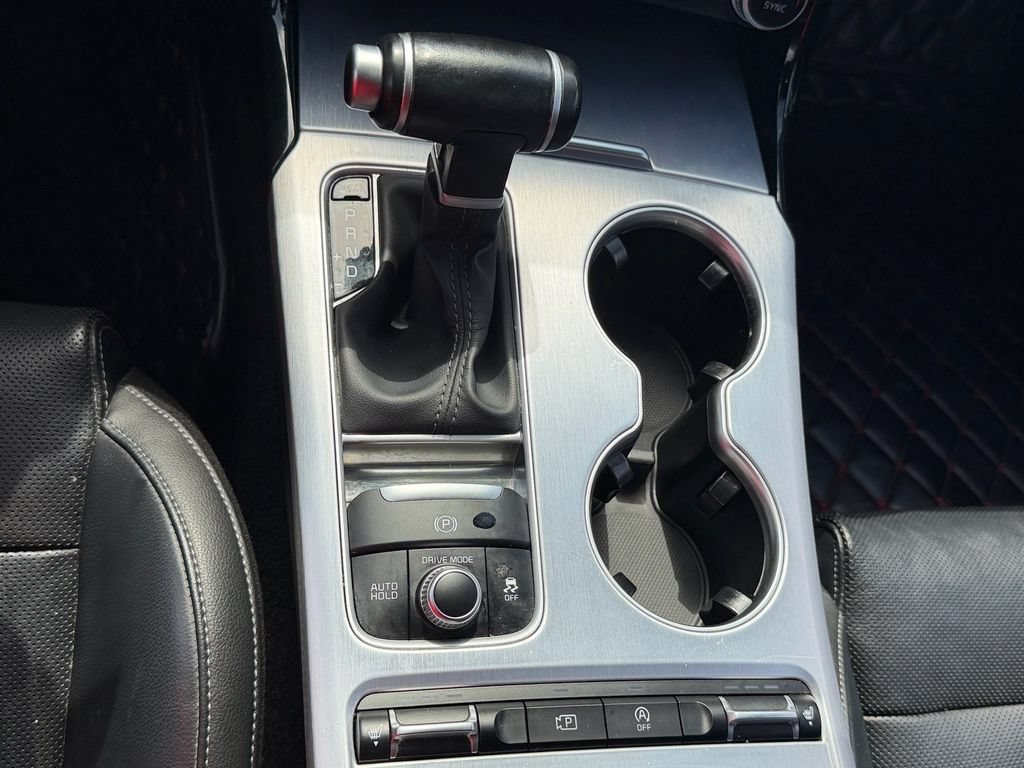 Used 2022 Kia Stinger GT1 RWD image 26