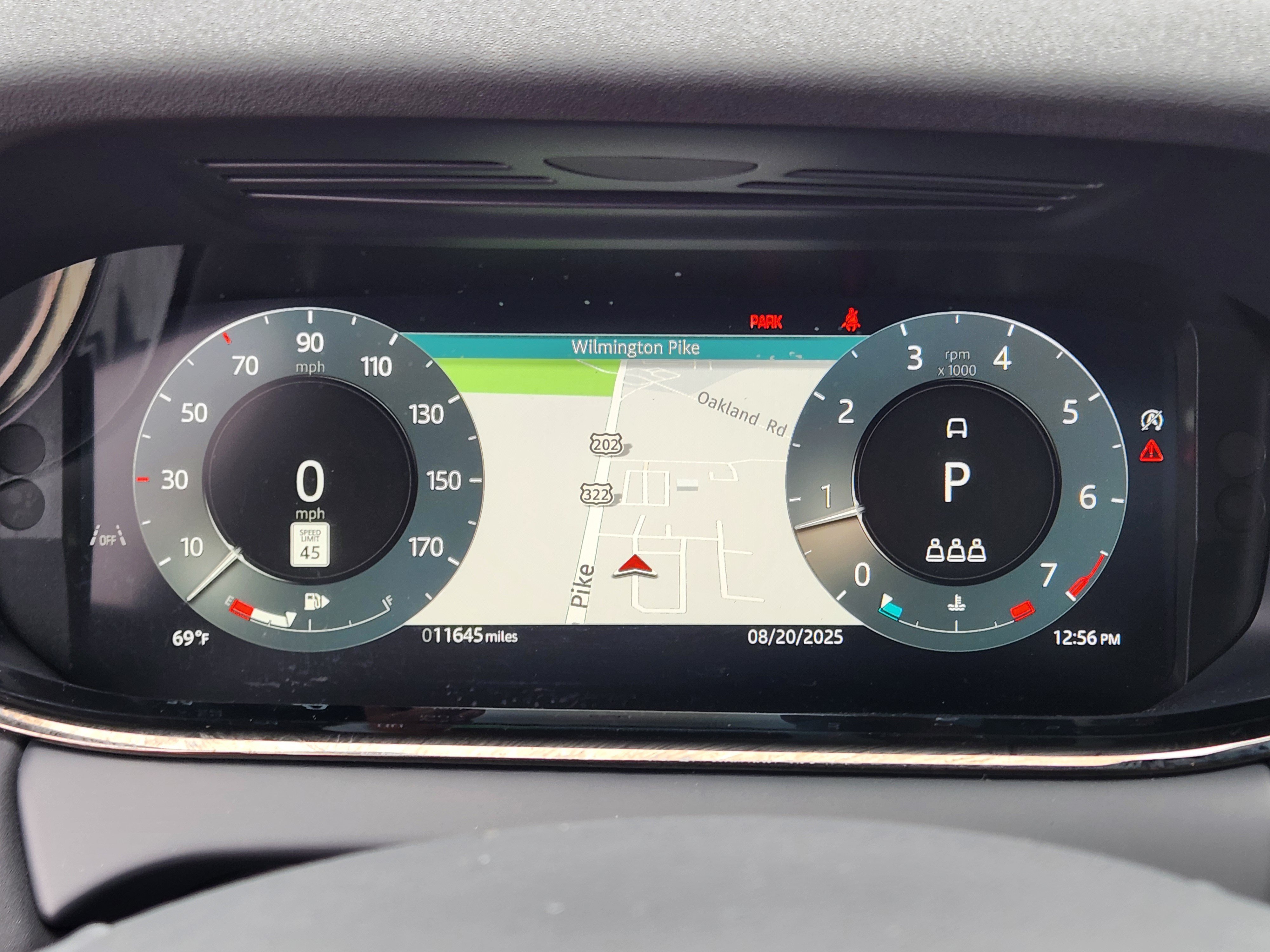 Certified 2025 Land Rover Range Rover Evoque S AWD/4WD image 19