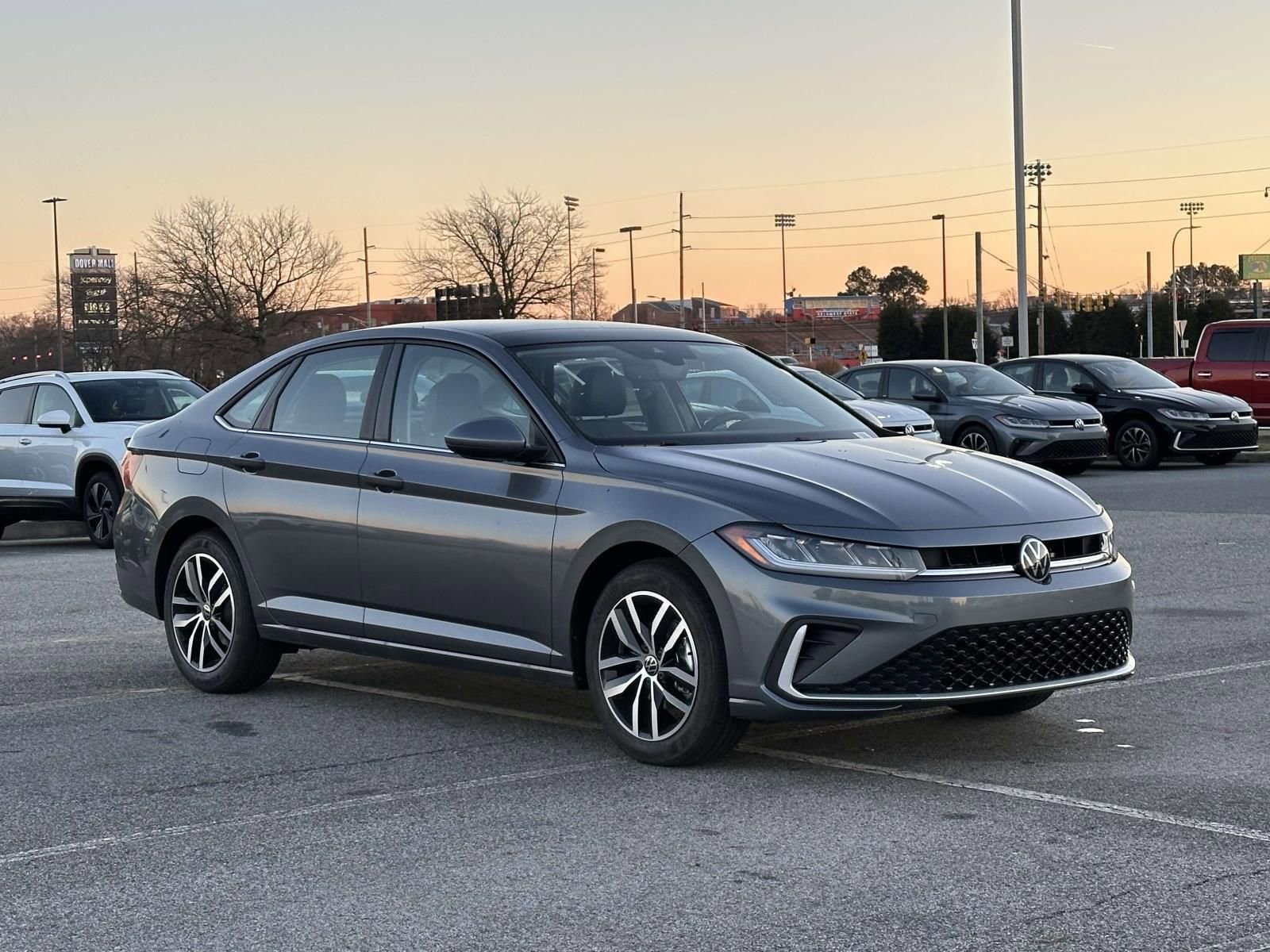 New 2026 Volkswagen Jetta SE image 8