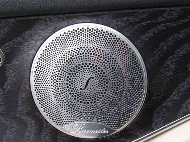 Used 2018 Mercedes-Benz GLC 300 4MATIC image 36