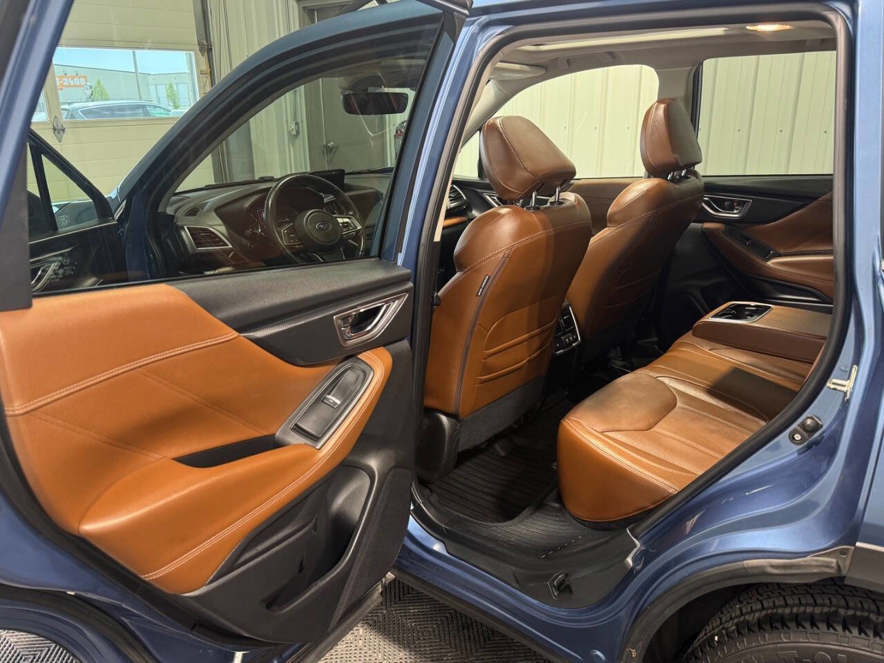 Used 2019 Subaru Forester Touring AWD/4WD image 15