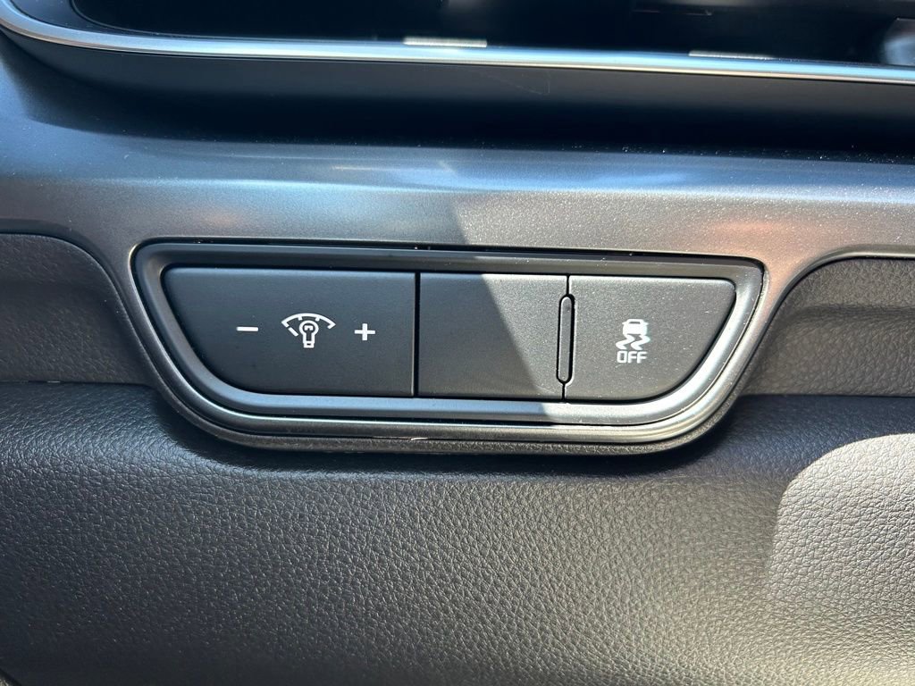 Certified 2025 Kia Carnival SX image 20