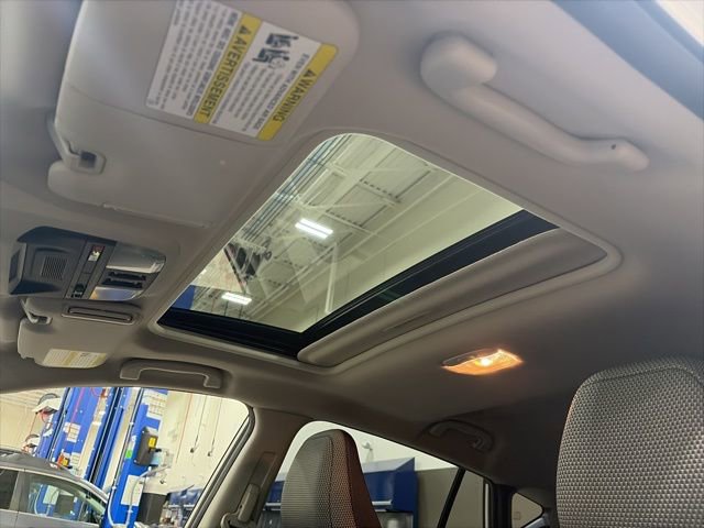 Certified 2024 Subaru Crosstrek 2.0i Premium AWD/4WD image 14