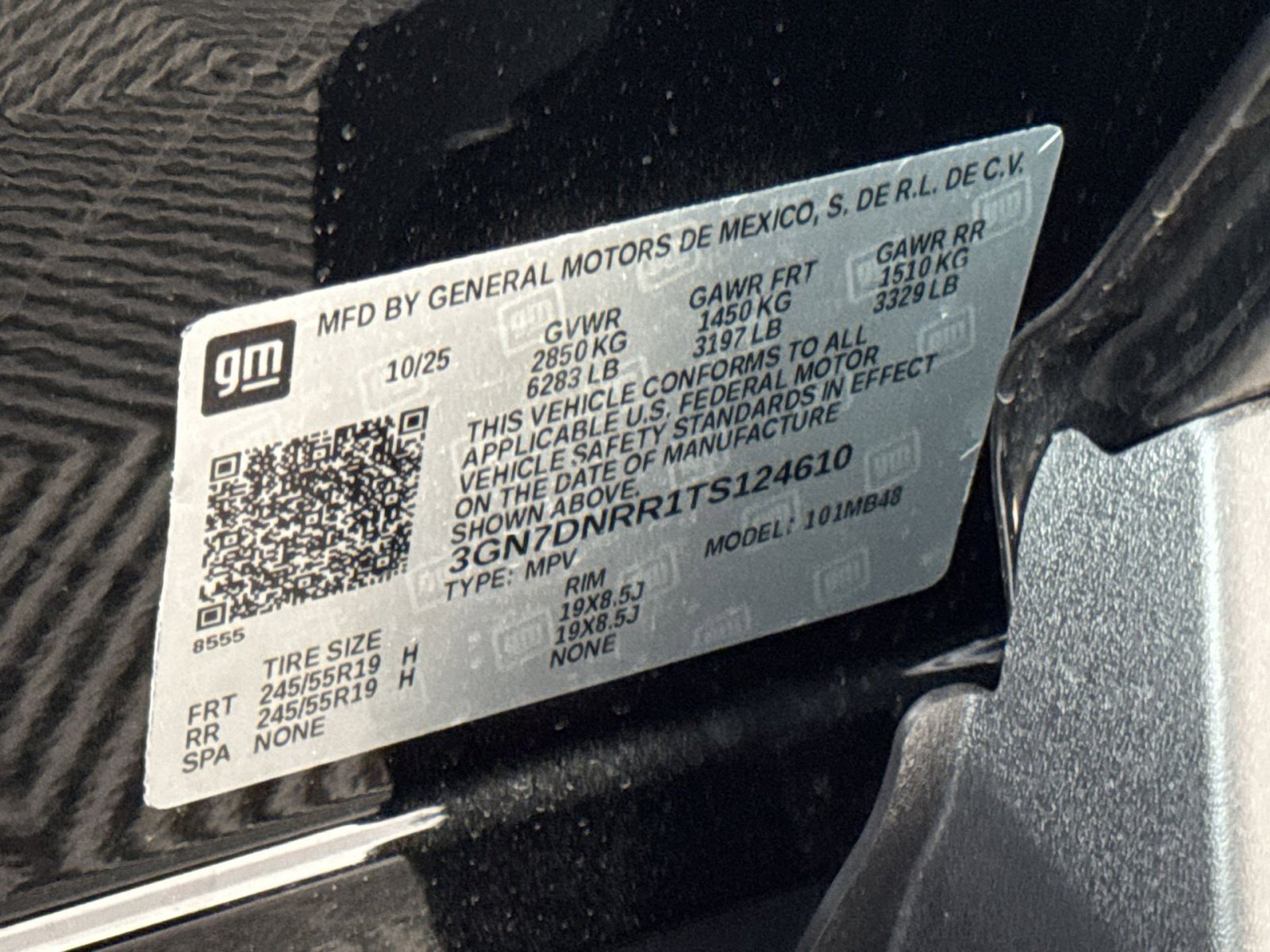 New 2026 Chevrolet Equinox EV LT image 28