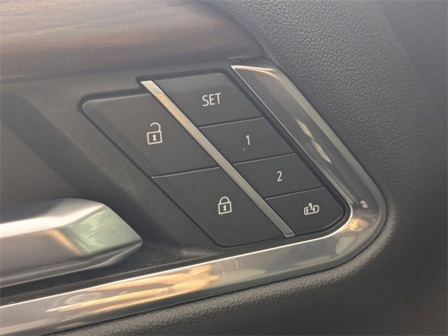 Used 2024 GMC Sierra 3500 SLT w/ SLT Premium Package image 11