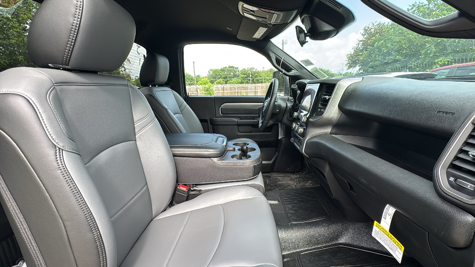 New 2026 RAM 5500 Tradesman AWD/4WD image 12
