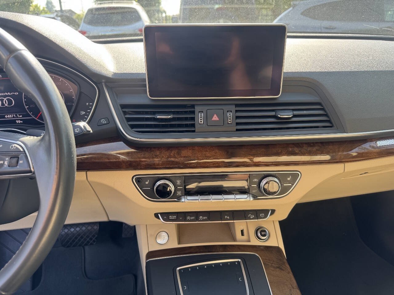 Used 2018 Audi Q5 2.0T Premium Plus w/ Premium Plus Package AWD/4WD image 8
