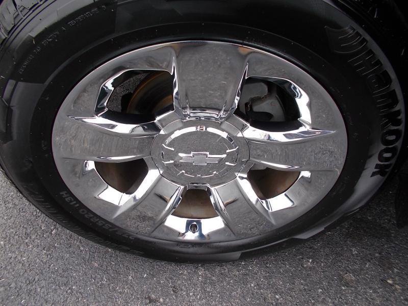 Used 2016 Chevrolet Tahoe LTZ image 17