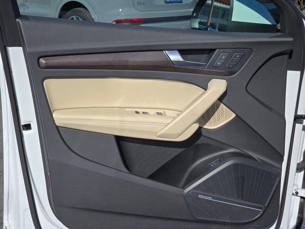 Used 2022 Audi Q5 2.0T Premium Plus w/ Premium Plus Package image 19