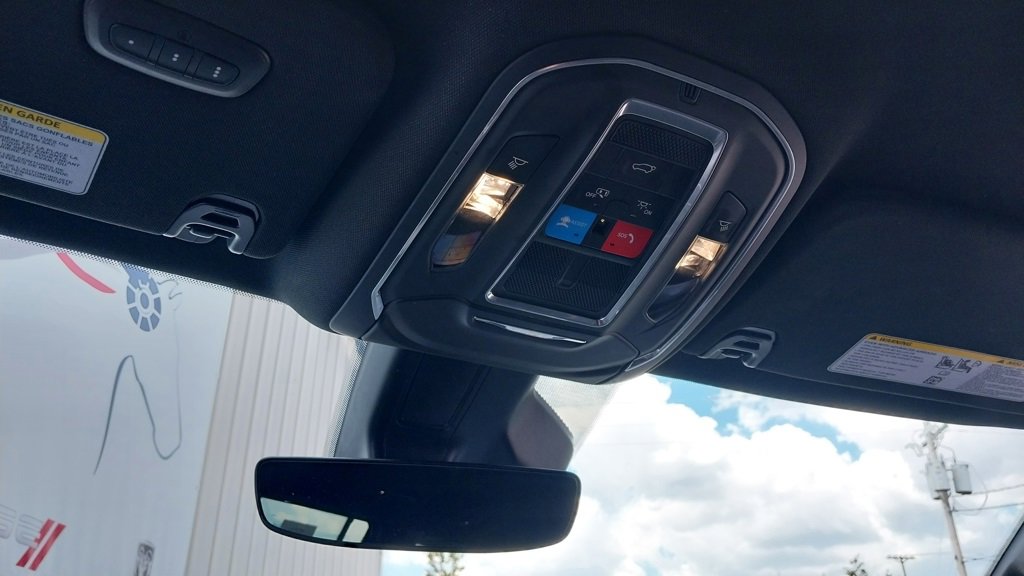 Used 2023 Jeep Wagoneer L Series II image 36