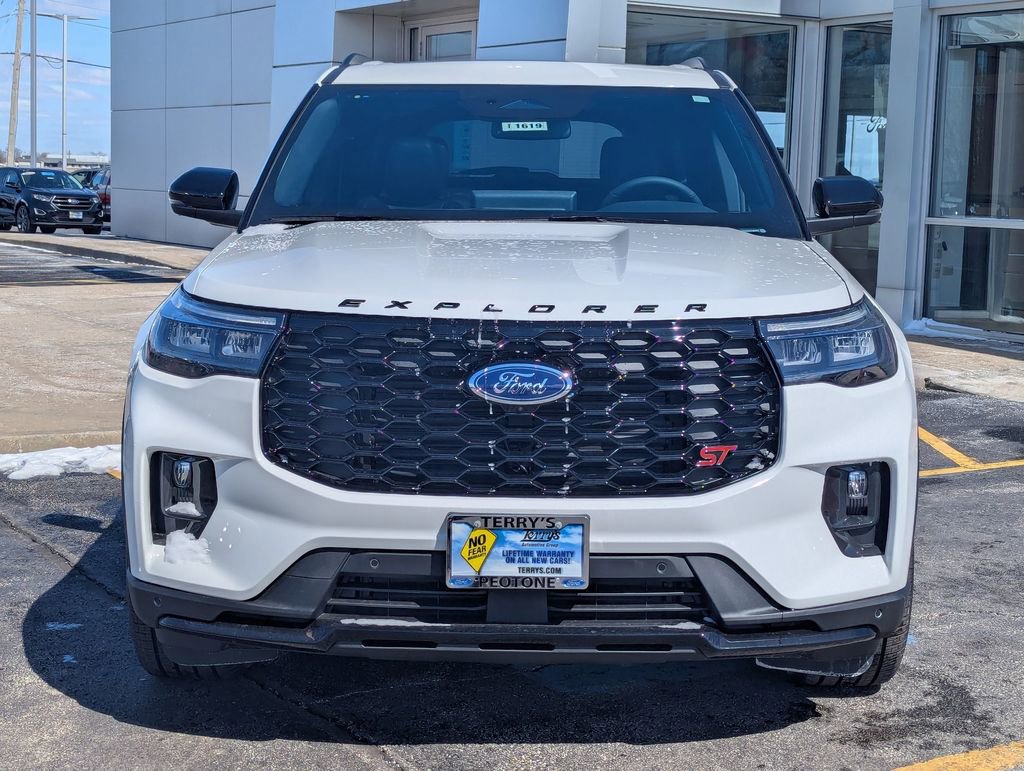 New 2026 Ford Explorer ST image 2