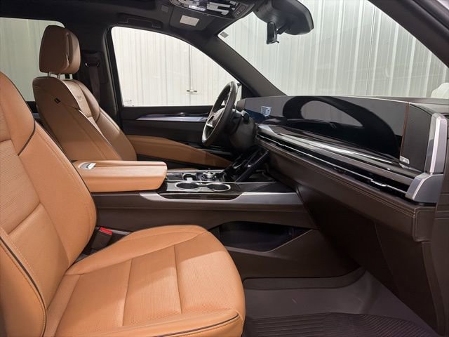 Certified 2026 Cadillac Escalade Luxury w/ LPO, Floor Liner Package image 26