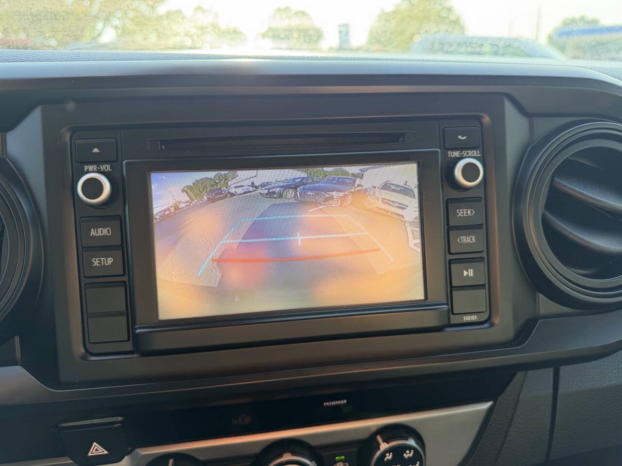 Used 2016 Toyota Tacoma SR w/ Towing Package AWD/4WD image 17