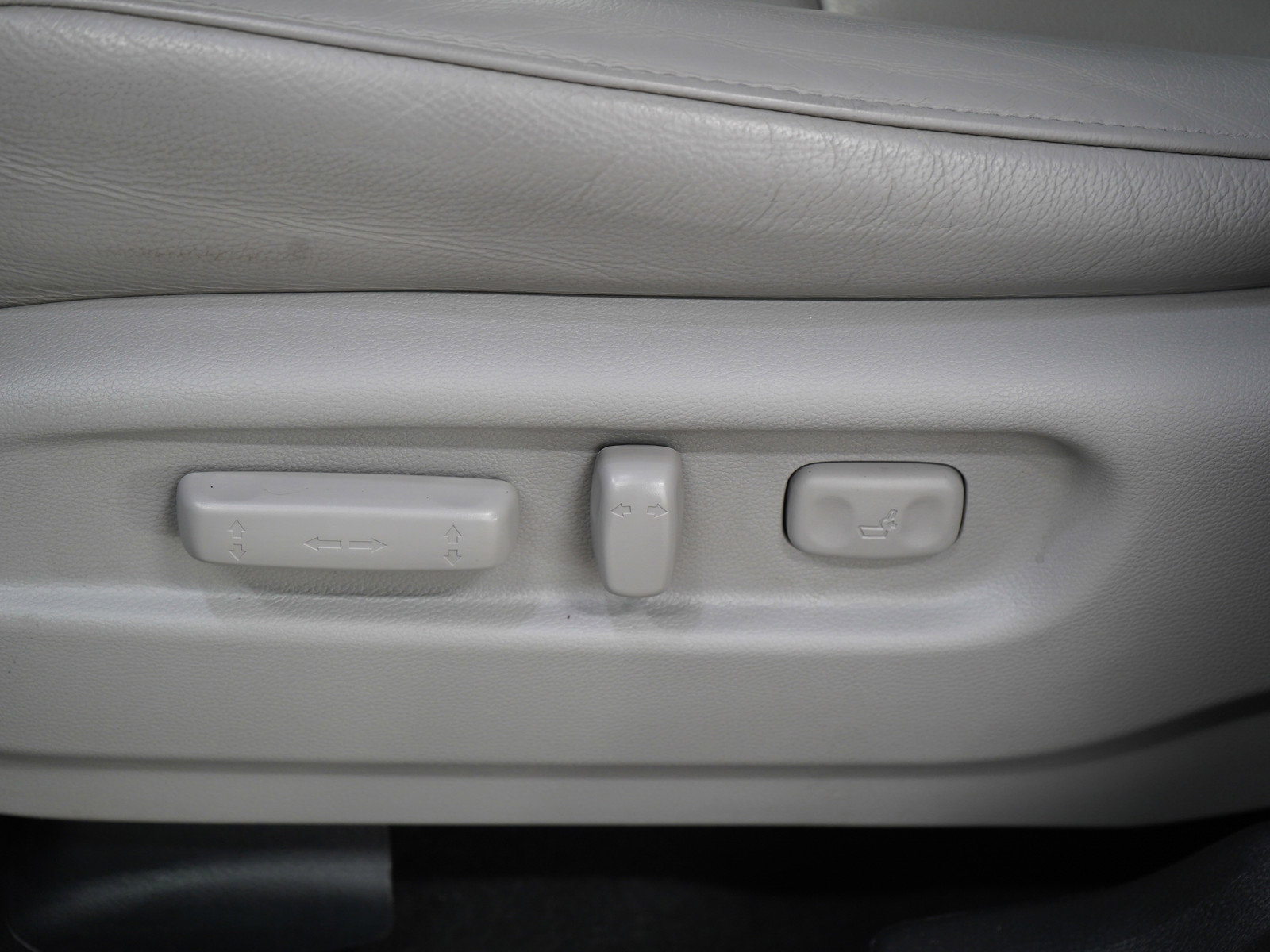Used 2017 Honda Pilot Touring image 30