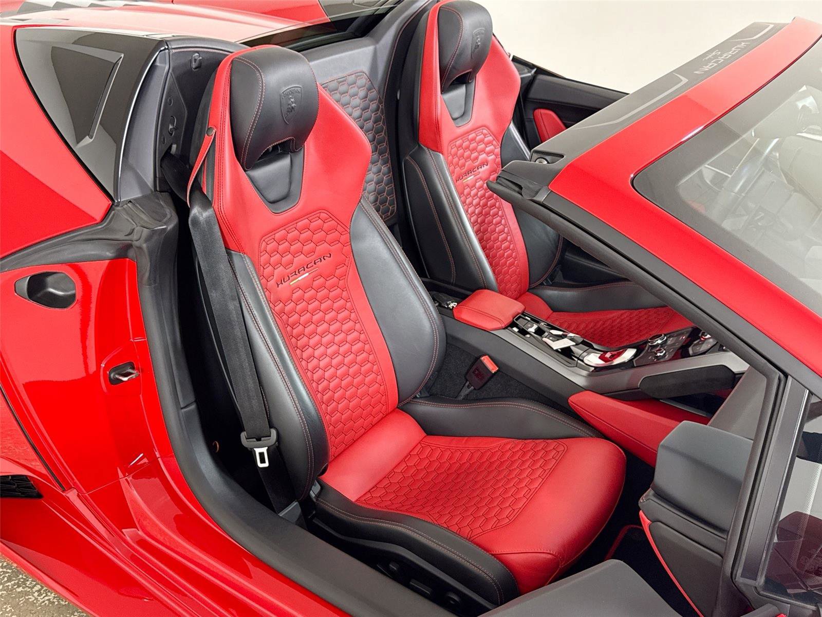 Used 2018 Lamborghini Huracan LP 580-2 image 25