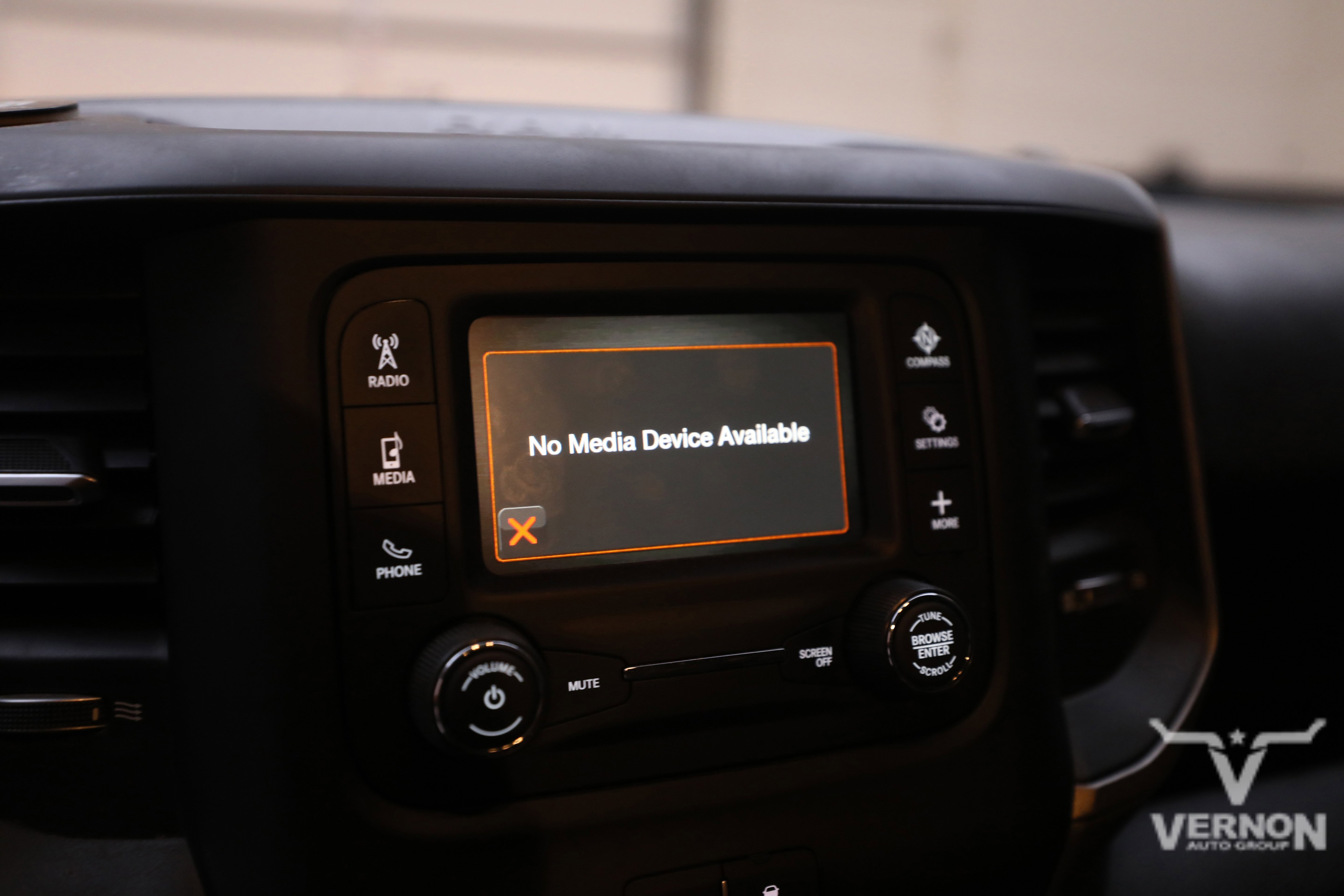 Used 2024 RAM 2500 Tradesman w/ Chrome Appearance Group image 31