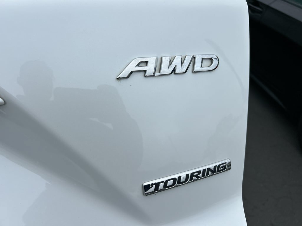 Used 2020 Honda CR-V Touring image 9