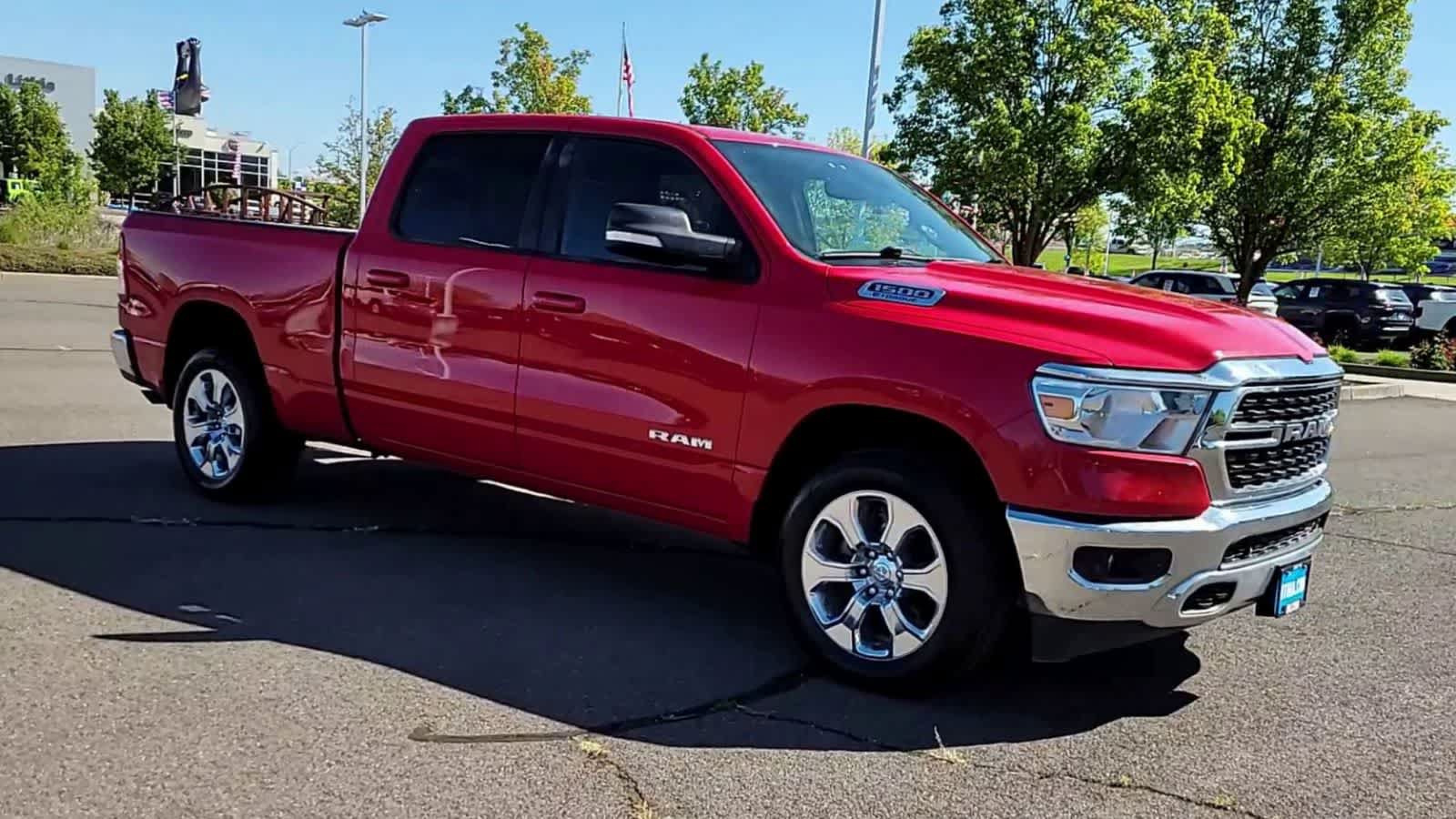 Used 2022 RAM 1500 Big Horn AWD/4WD image 2