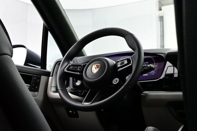 New 2026 Porsche Cayenne GTS AWD/4WD image 21