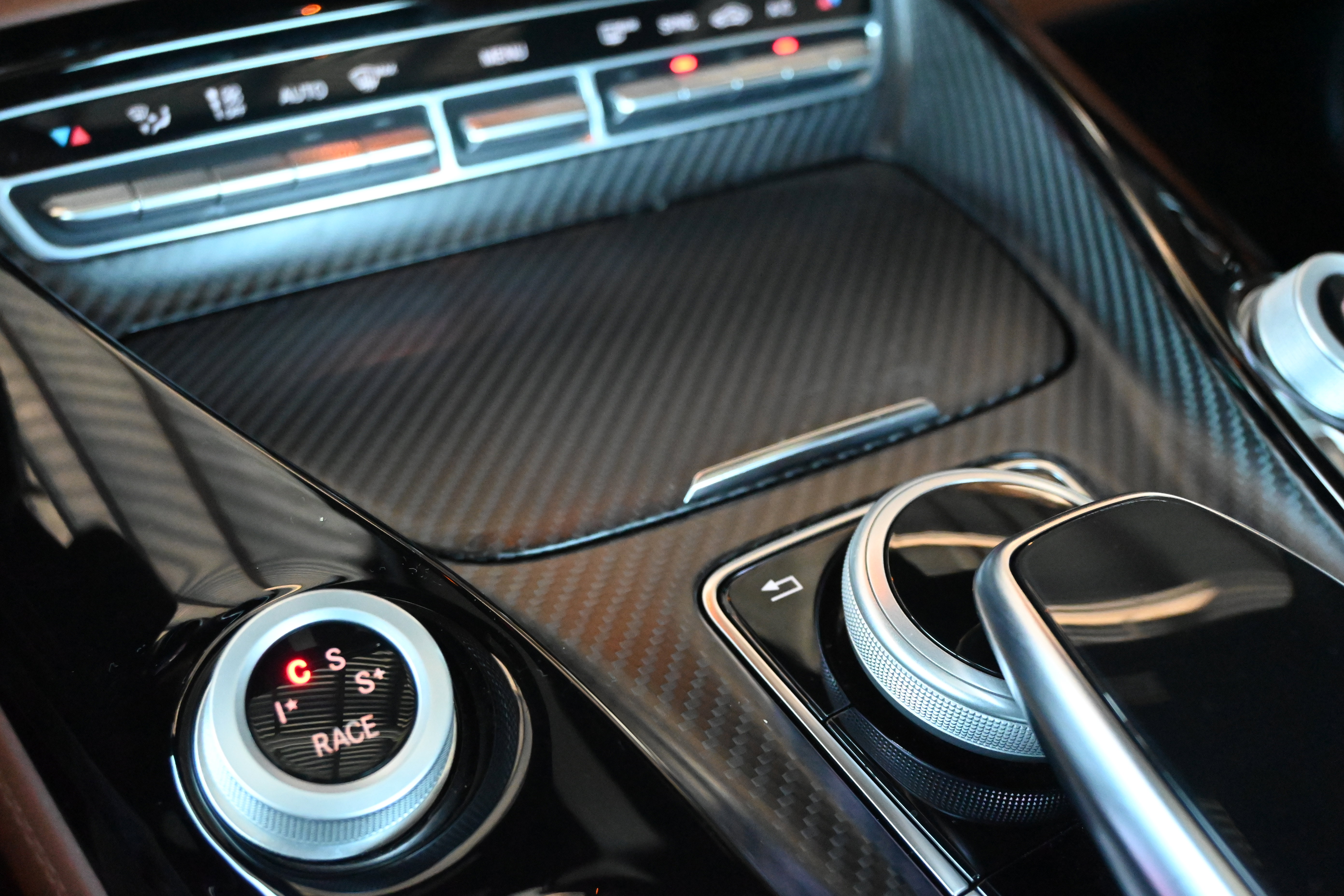 Used 2016 Mercedes-Benz AMG GT S image 41