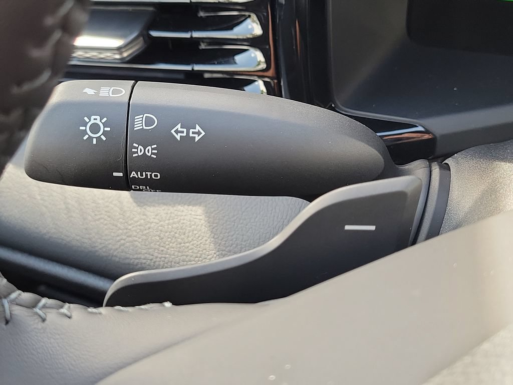 New 2026 Toyota Camry XSE w/ Premium Plus Package FWD image 11