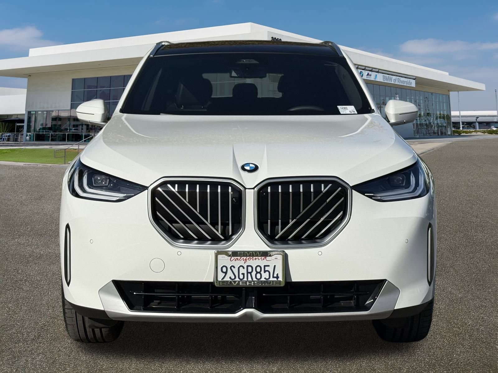 Used 2025 BMW X3 xDrive30i w/ Premium Package image 3