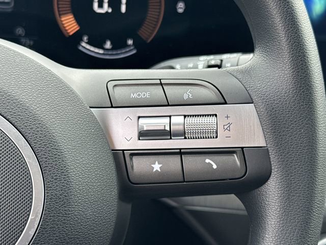 Certified 2024 Hyundai Kona SE image 25