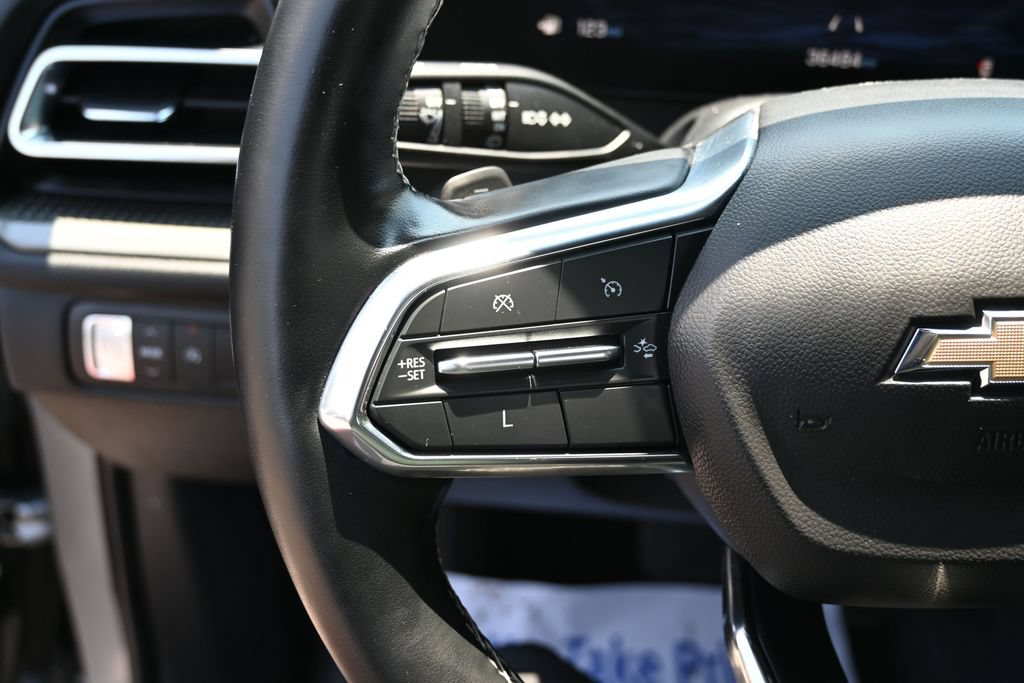 Used 2024 Chevrolet Traverse LT FWD image 19