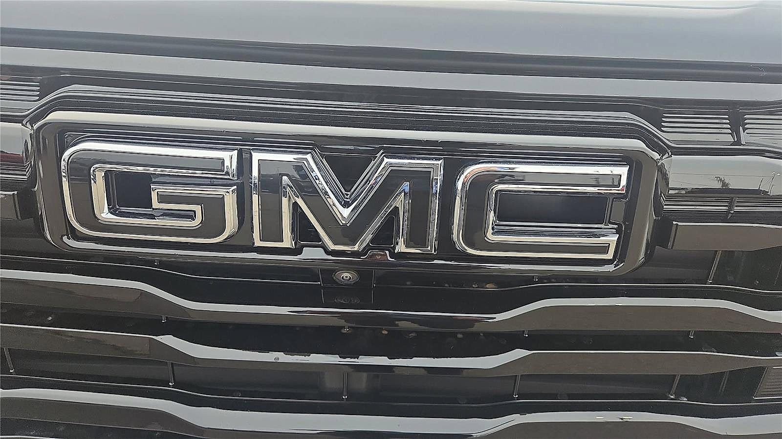 New 2026 GMC Terrain Elevation w/ Elevation Premium Package AWD/4WD image 27