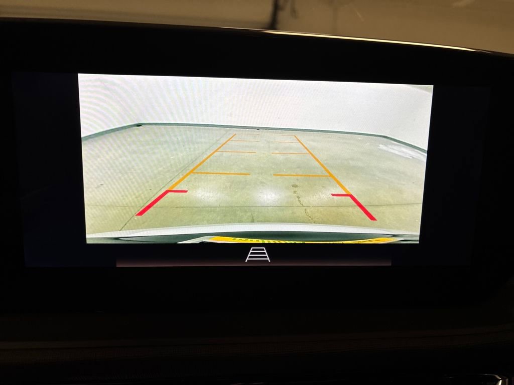 Used 2025 Buick Envista Sport Touring image 40