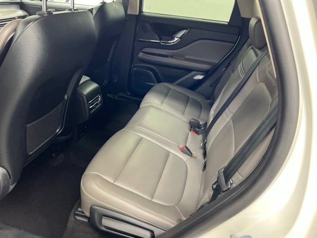 Certified 2025 Lincoln Corsair AWD image 11