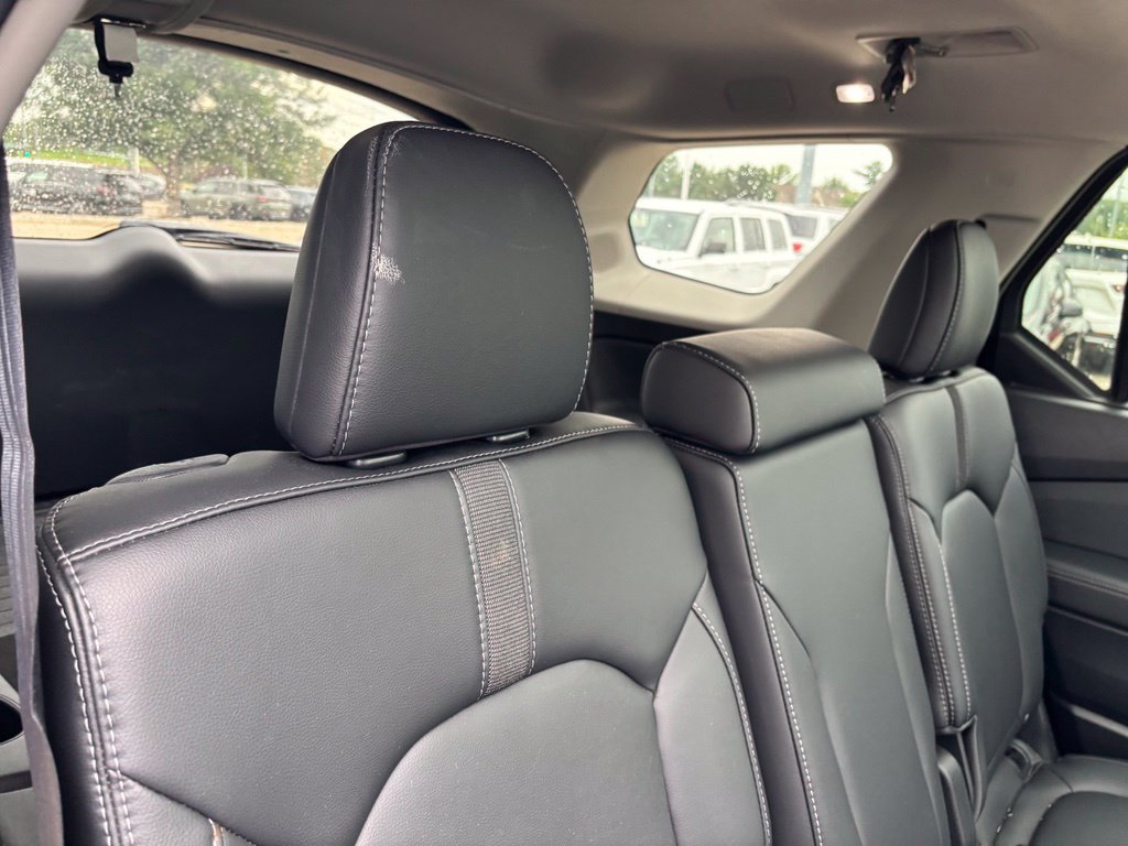 Certified 2025 Honda Pilot Touring image 23