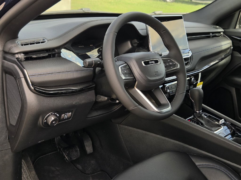 New 2027 Jeep Compass Latitude AWD/4WD image 23