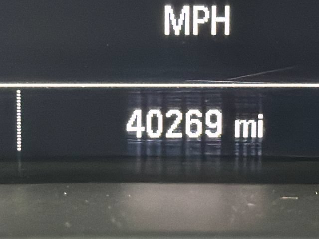 Used 2019 GMC Acadia SLE w/ Driver Alert Package I FWD image 17