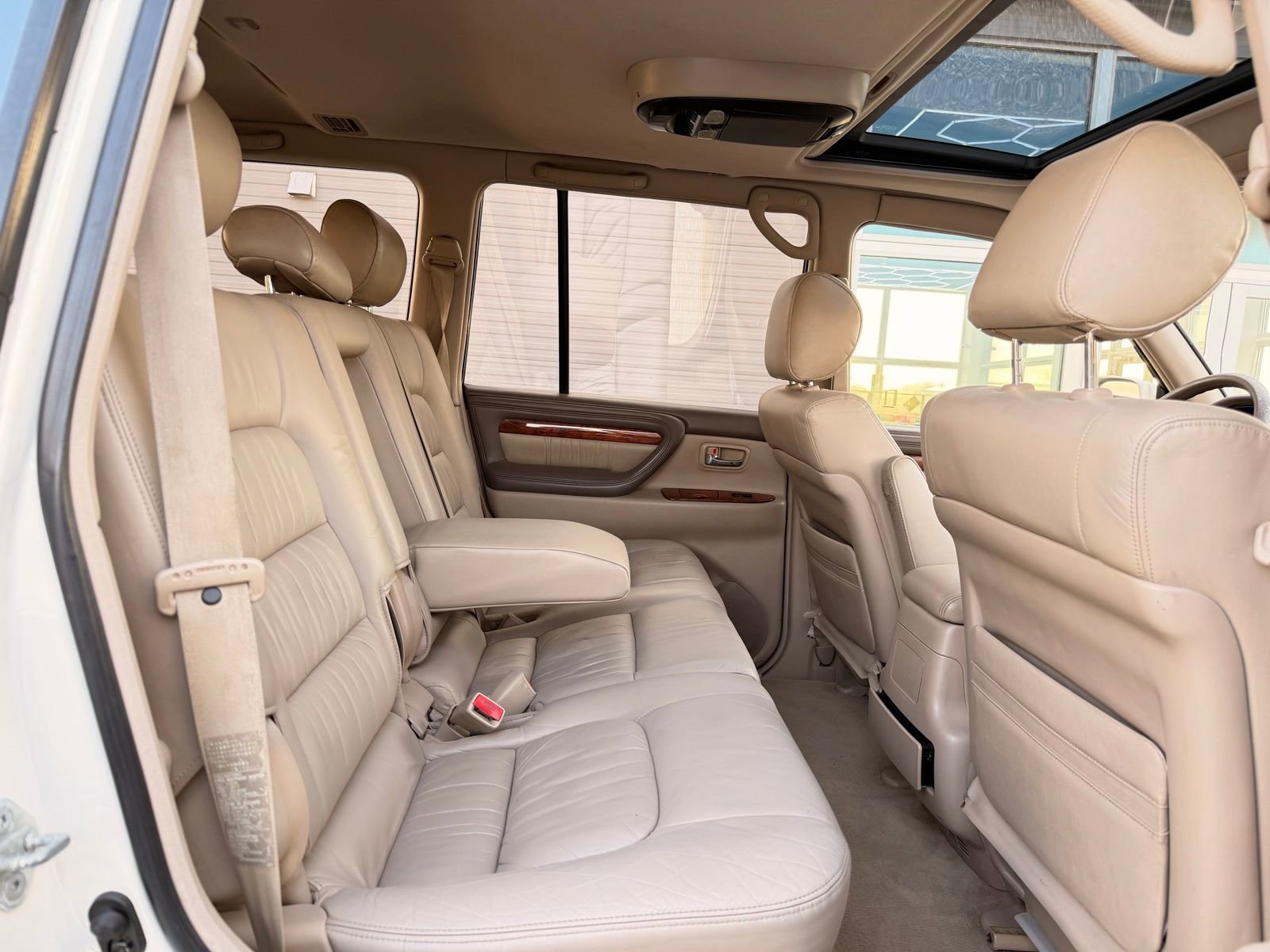 Used 1999 Lexus LX 470 4WD image 18