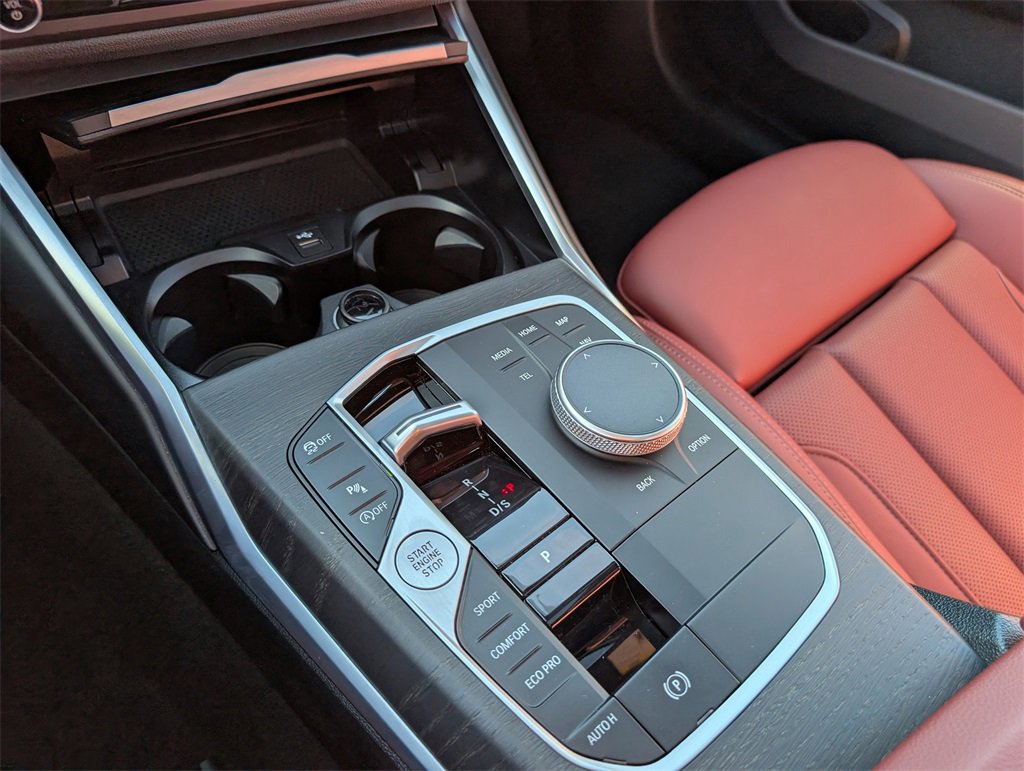 Used 2023 BMW 330i xDrive Sedan w/ Premium Package image 29